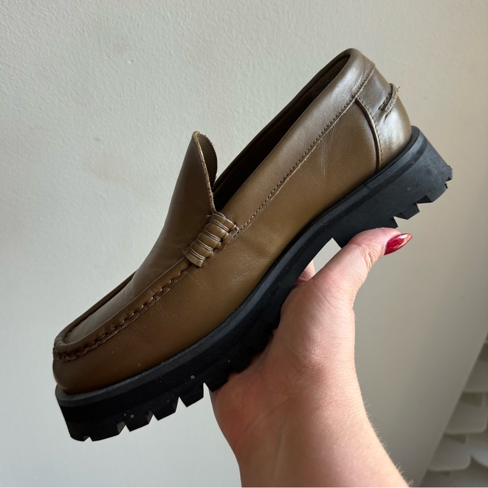 ARKET Leather Chunky Loafer